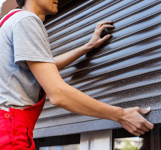 Persianas modernas y reparadas